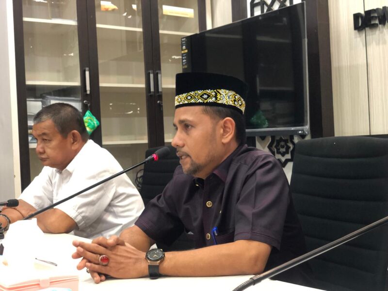 Ketua Komisi 1 Dewan Perwakilan Rakyat Aceh (DPRA), Tgk Muharuddin. Foto: Dok. Riska Zulfira